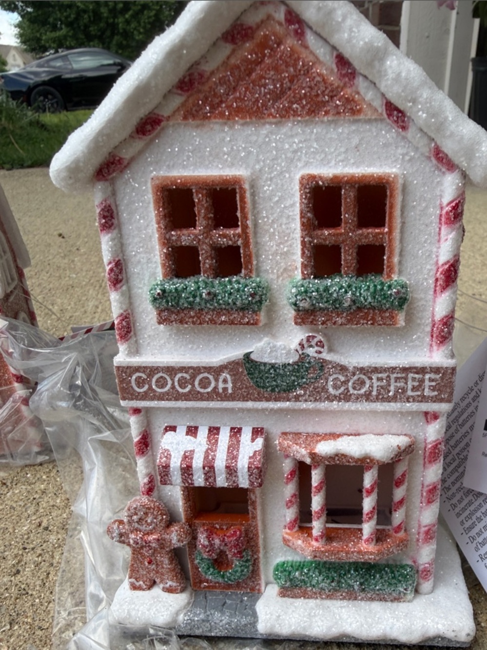 Sparkling Cocoa Coffee House Holiday Decor - White & Pink